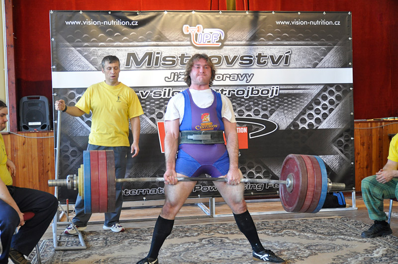 Mistrovstv� ji�n� Moravy v silov�m trojboji 2013
