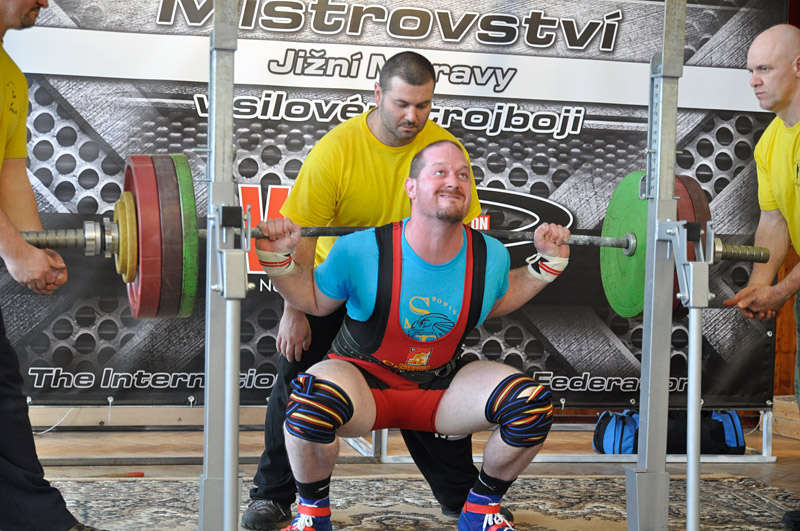 Mistrovstv� ji�n� Moravy v silov�m trojboji 2013