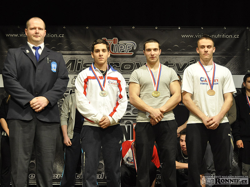Mistrovstv� �R v bench-pressu junior� a masters 2013