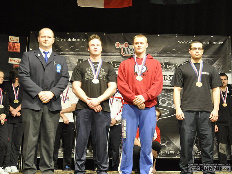 Mistrovstv� �R v bench-pressu junior� a masters 2013