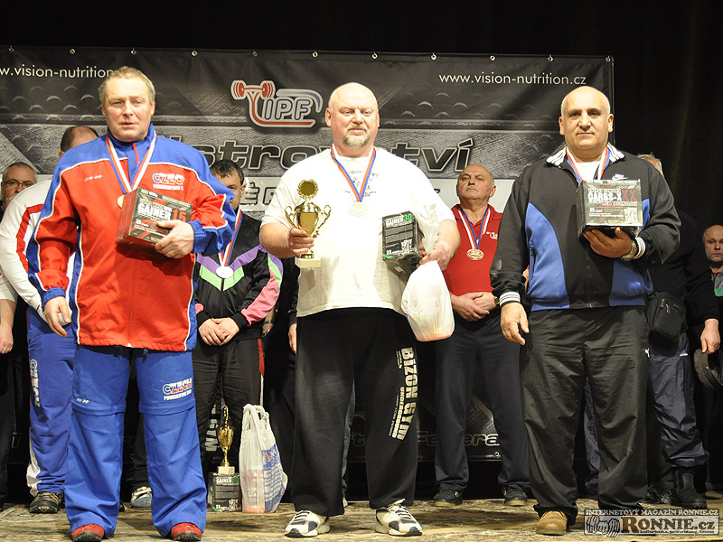 Mistrovstv� �R v bench-pressu junior� a masters 2013