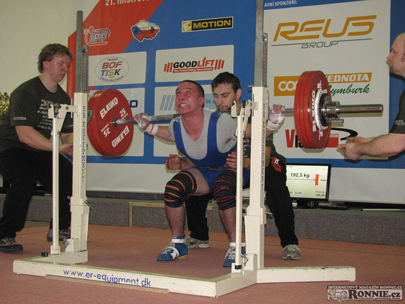 M�R v silov�m trojboji junior� a dorostu 2013