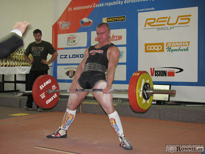 M�R v silov�m trojboji junior� a dorostu 2013