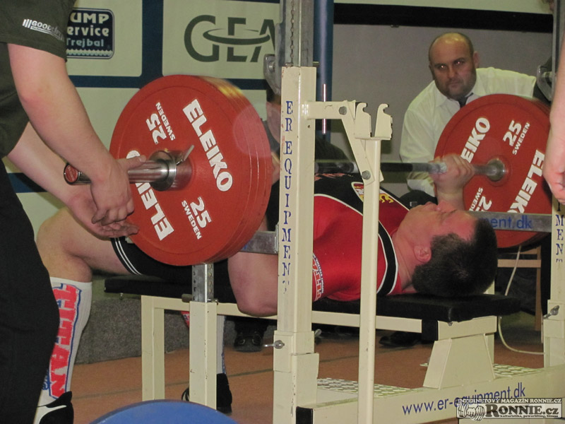 M�R v silov�m trojboji junior� a dorostu 2013