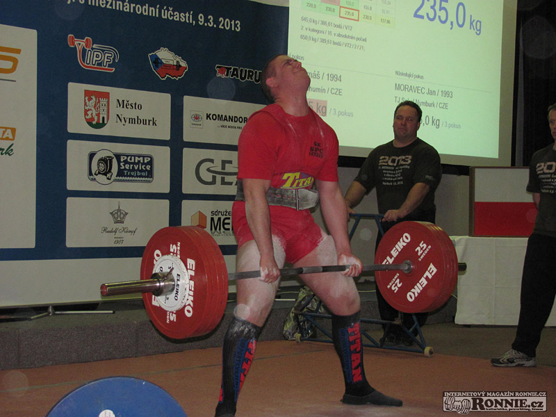 M�R v silov�m trojboji junior� a dorostu 2013