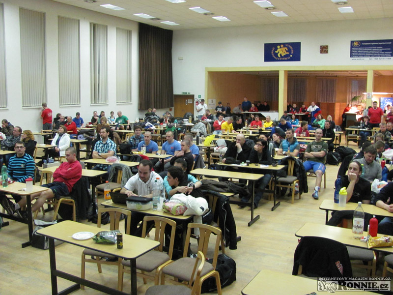 M�R v silov�m trojboji junior� a dorostu 2013