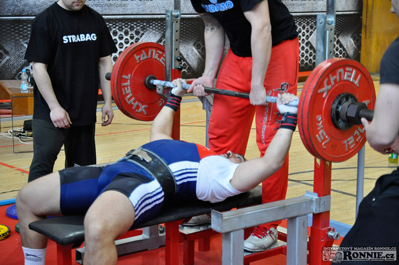Mistrovstv� �R v silov�m trojboji RAW 2013 - ned�le 31. 3.