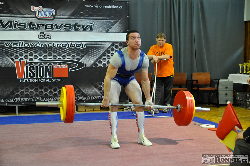 Mistrovstv� �R v silov�m trojboji mu�� a �en 2013