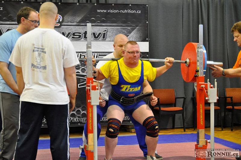 Mistrovstv� �R v silov�m trojboji mu�� a �en 2013