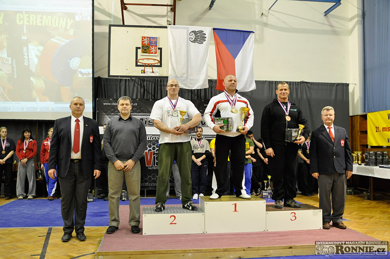 Mistrovstv� �R v silov�m trojboji mu�� a �en 2013