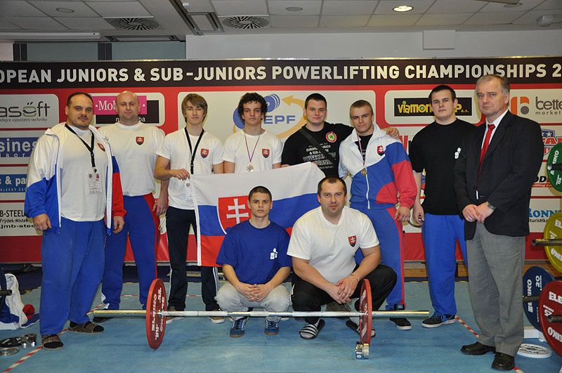 Mistrovstv� Evropy v silov�m trojboji junior� a dorostu 2013