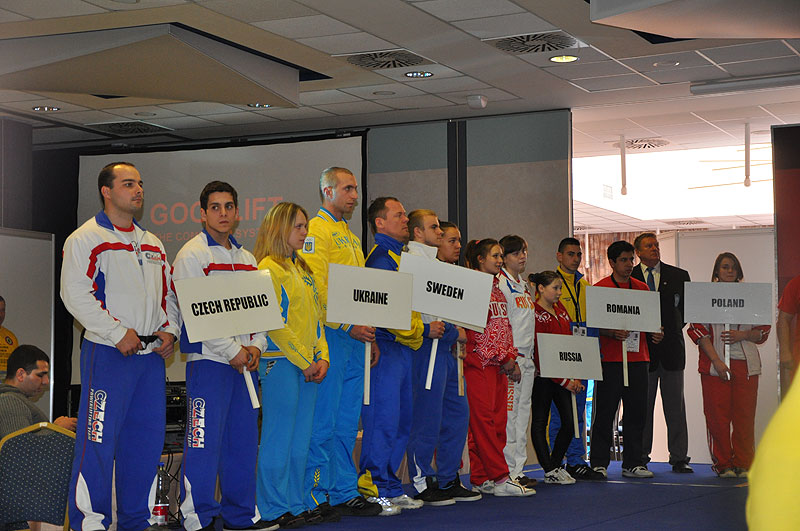 Mistrovstv� Evropy v silov�m trojboji junior� a dorostu 2013