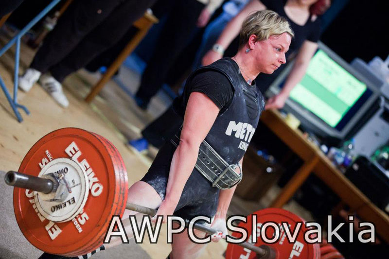 Monika Rovn� - mrtv� tah 185 kg