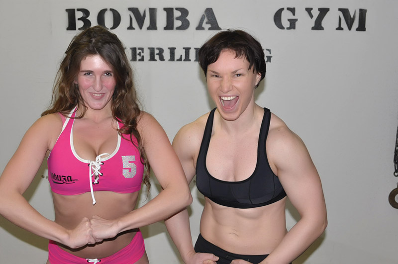 Sexy ragbistky v Bomba Gymu