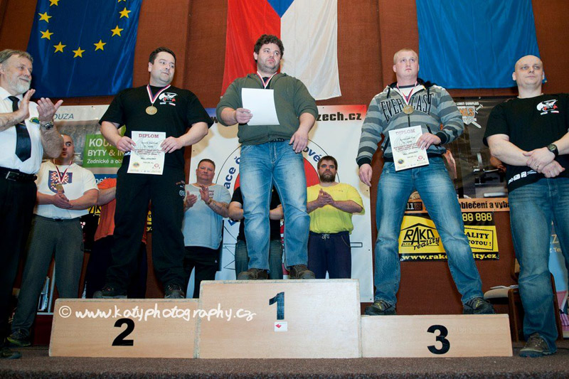 F�ST: Mistrovstv� �R v bench-pressu a silov�m trojboji 2013