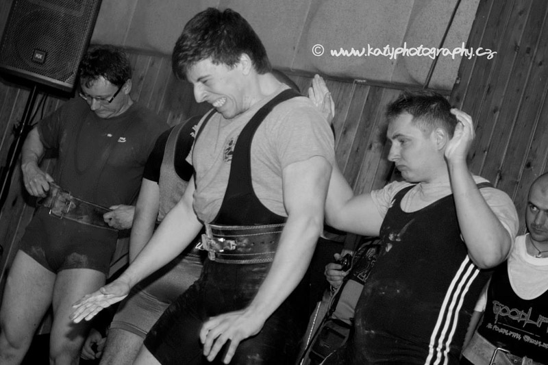F�ST: Mistrovstv� �R v bench-pressu a silov�m trojboji 2013