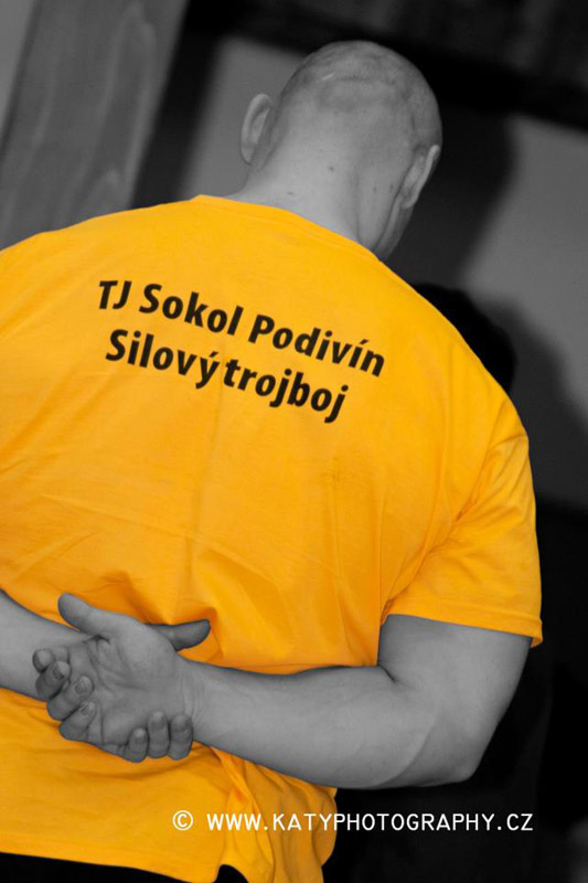F�ST: Mistrovstv� �R v bench-pressu a silov�m trojboji 2013