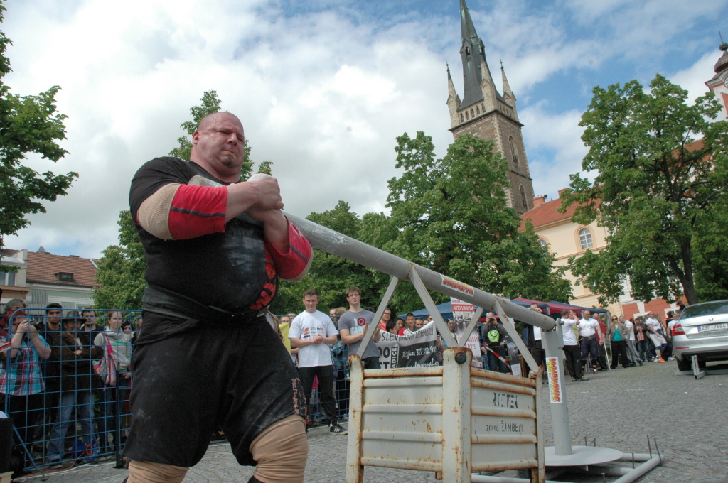 ��slavsk� strongman 2013 - �estm�r ��ma