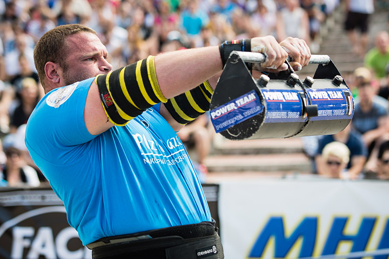 Strongman Champions League Plze� 2013 - Terry Hollands