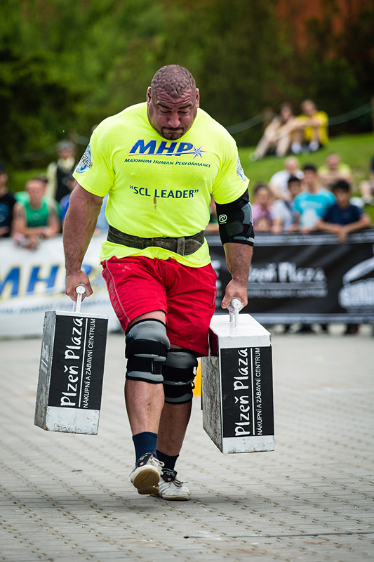 Strongman Champions League Plze� 2013 - Ervin Katona