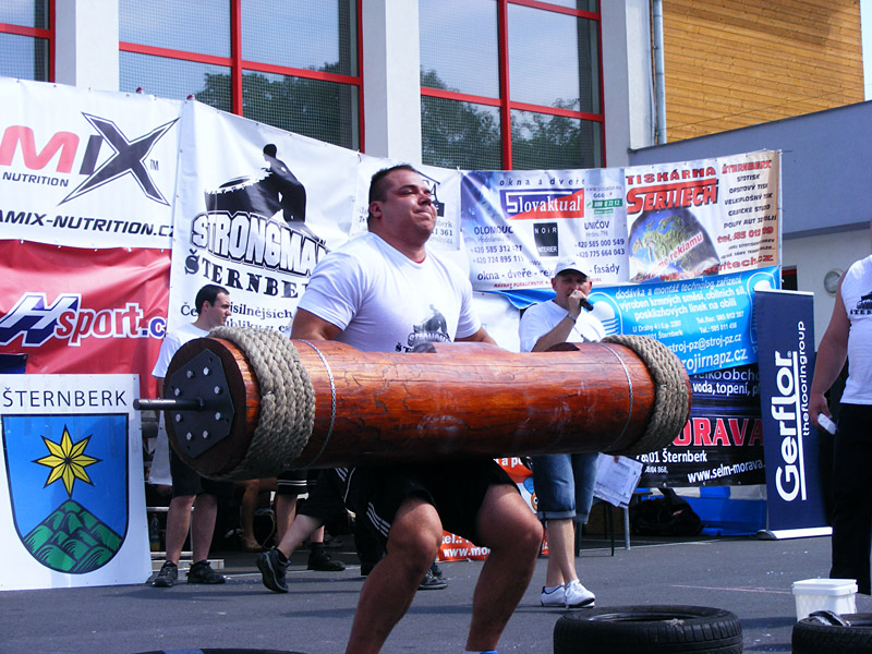 Strongman �ternberk 2013 - Michal Tich�