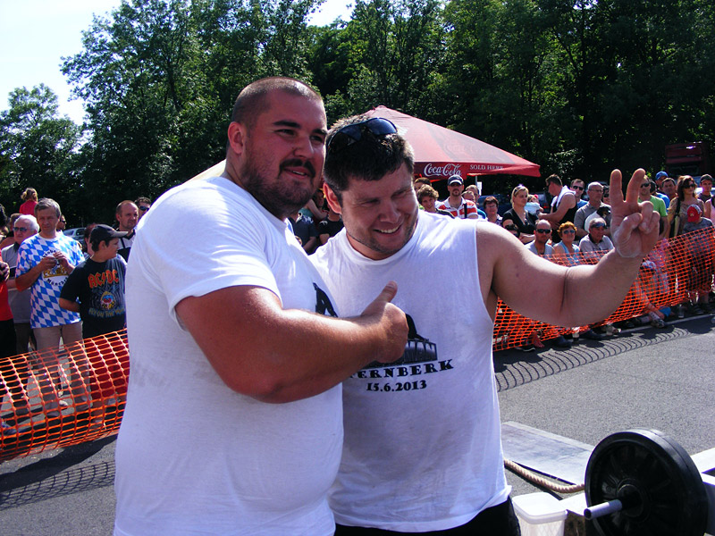 Strongman �ternberk 2013 -  Jan Tomiczek a David Jan�k