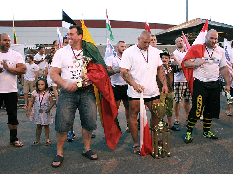 Sv�tov� poh�r siln�ch mu�� (Michalovce) 2013 