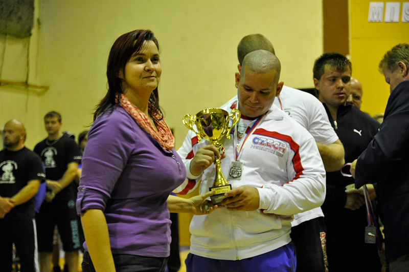 N�rodn� liga v silov�m trojboji dru�stev (Morava) 2013