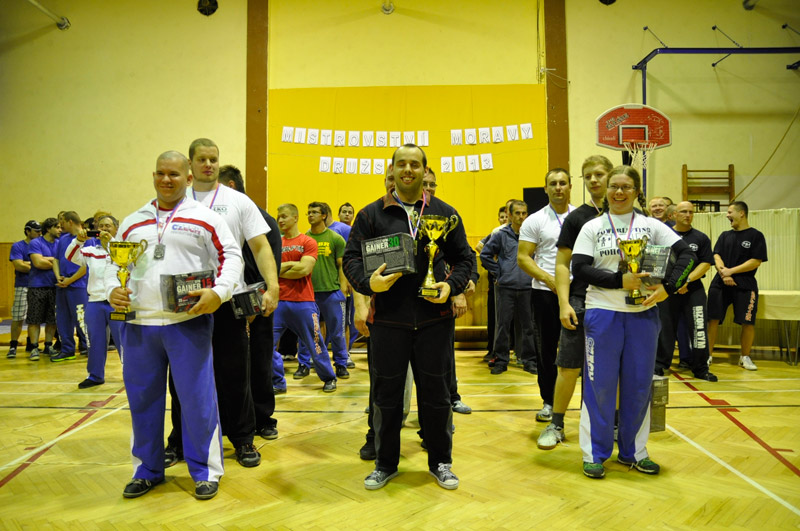 N�rodn� liga v silov�m trojboji dru�stev (Morava) 2013
