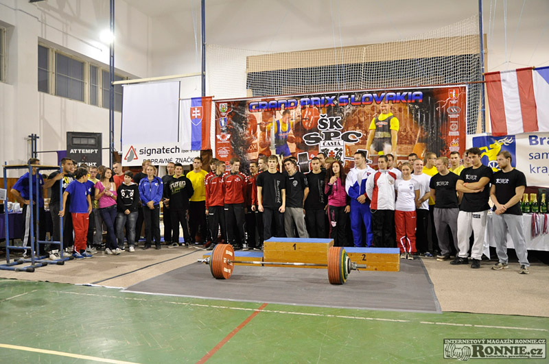 GP Slovakia v silov�m trojboji dorostu a junior� 2013
