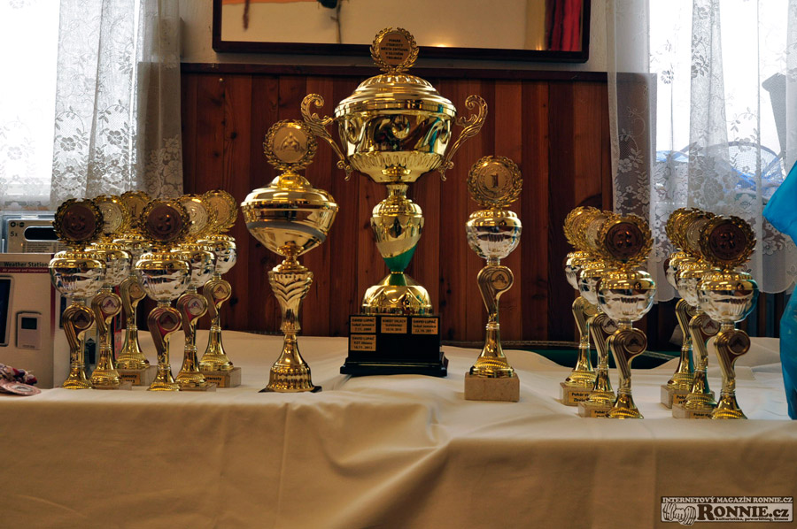 Poh�r starosty m�sta Zb��ova v silov�m trojboji dorostenc� a junior� 2013