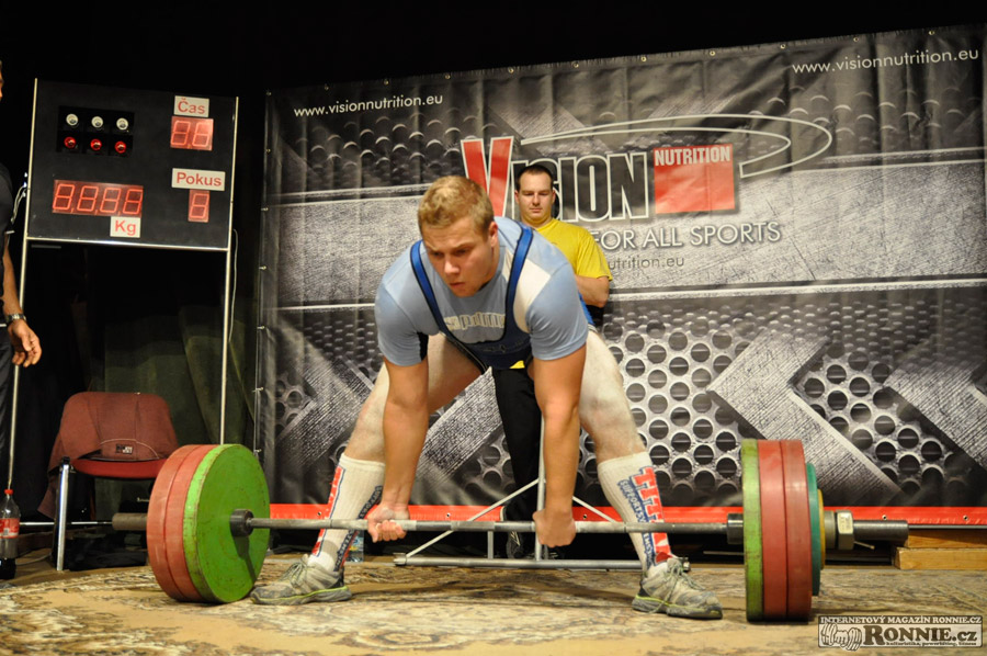 Poh�r starosty m�sta Zb��ova v silov�m trojboji dorostenc� a junior� 2013