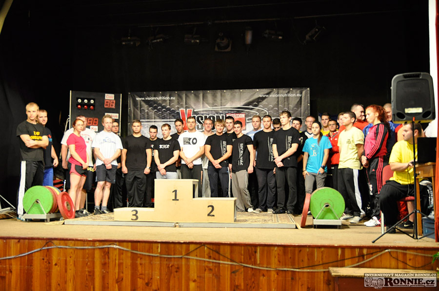 Poh�r starosty m�sta Zb��ova v silov�m trojboji dorostenc� a junior� 2013