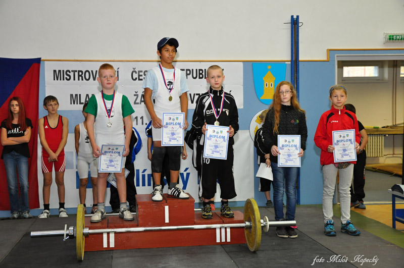 Mistrovstv� �R ve vzp�r�n� mlad��ch ��k� 2013