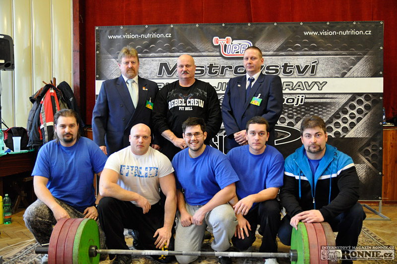 Mistrovstv� ji�n� Moravy v silov�m trojboji mu�� a �en 2014
