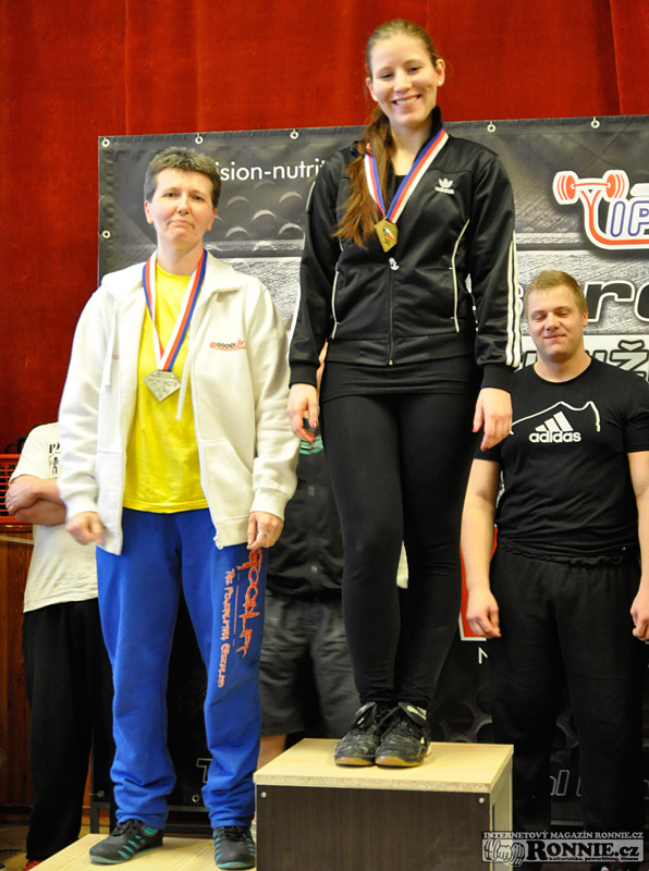 Mistrovstv� ji�n� Moravy v silov�m trojboji mu�� a �en 2014