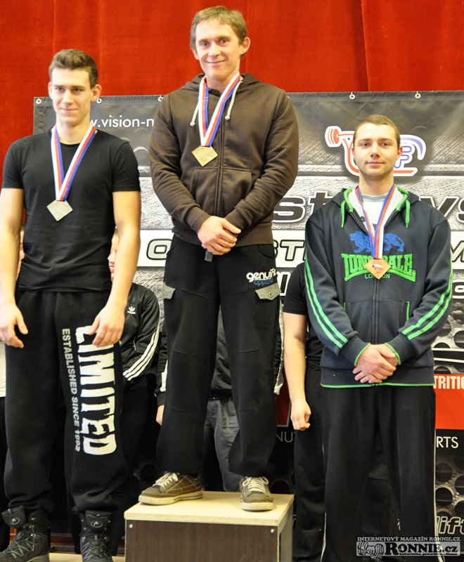 Mistrovstv� ji�n� Moravy v silov�m trojboji mu�� a �en 2014