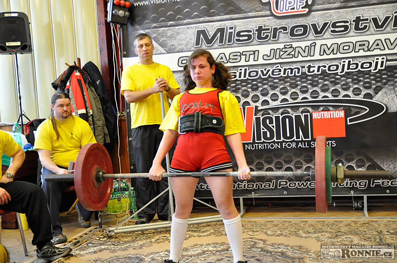 Mistrovstv� ji�n� Moravy v silov�m trojboji mu�� a �en 2014