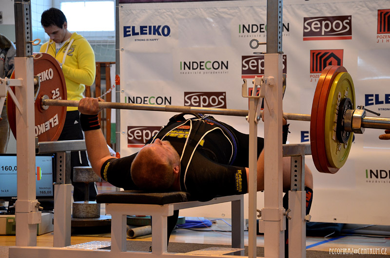 Mistrovstv� �ech v bench-pressu mu�� a �en 2014
