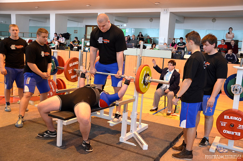 Mistrovstv� �ech v bench-pressu mu�� a �en 2014