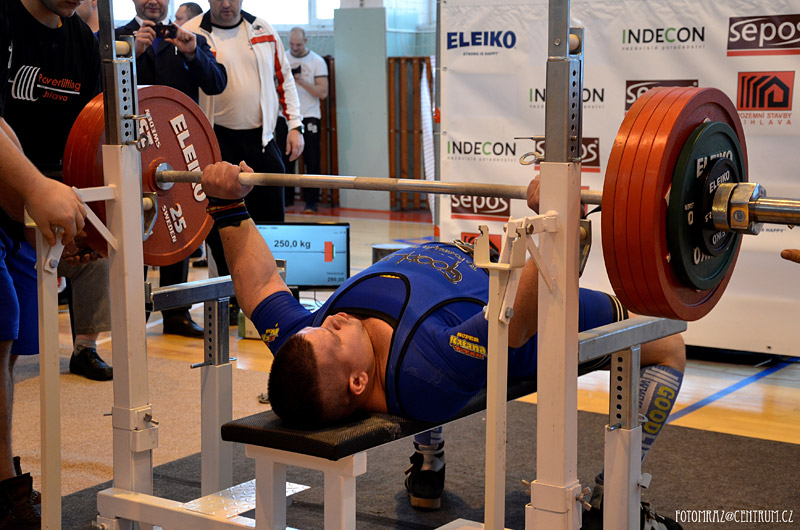 Mistrovstv� �ech v bench-pressu mu�� a �en 2014