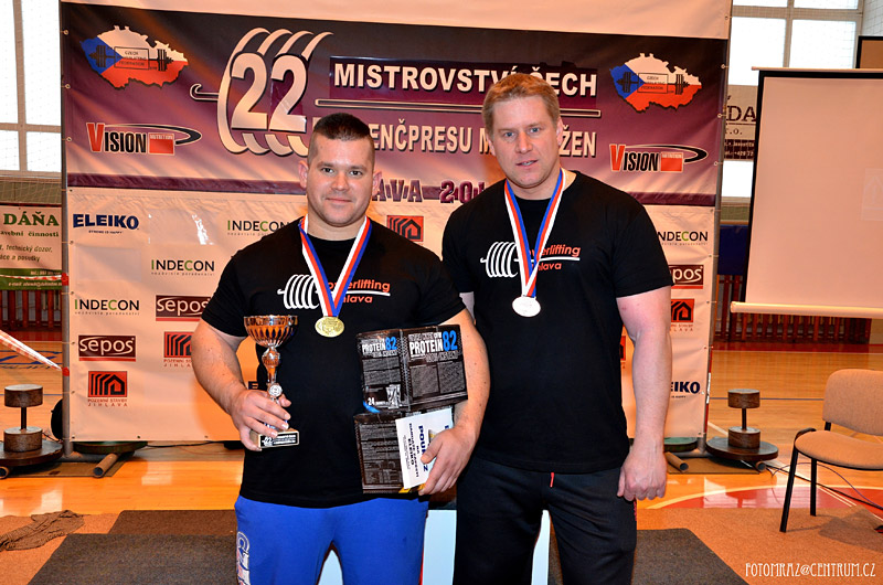 Mistrovstv� �ech v bench-pressu mu�� a �en 2014