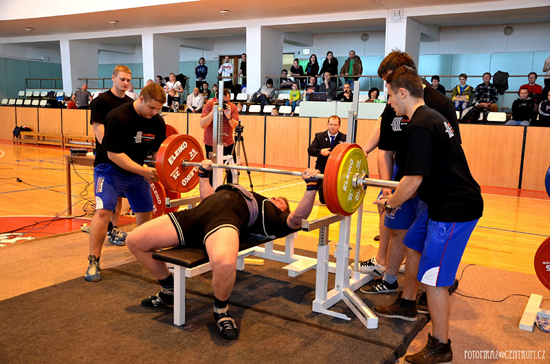 Mistrovstv� �ech v bench-pressu mu�� a �en 2014