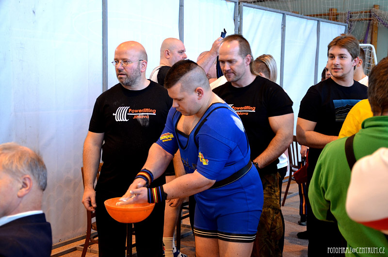 Mistrovstv� �ech v bench-pressu mu�� a �en 2014