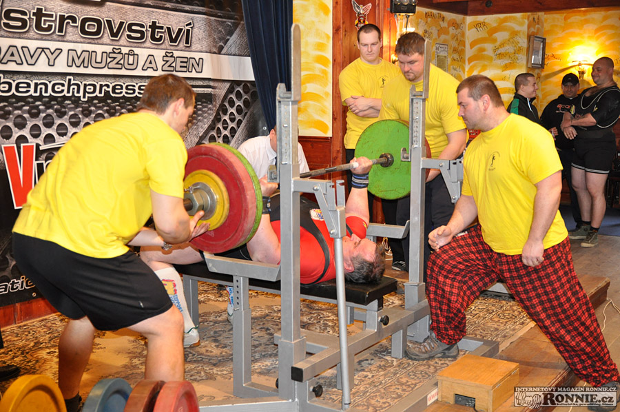 Mistrovstv� Moravy v bench-pressu 2014 
