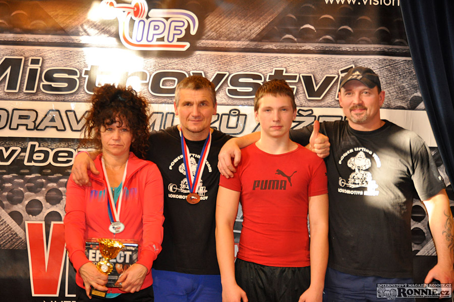 Mistrovstv� Moravy v bench-pressu 2014