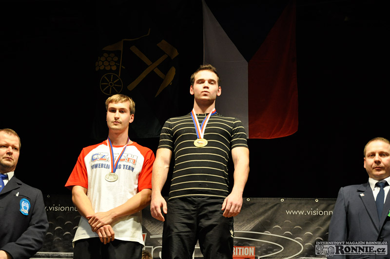 Mistrovstv� �R v bench-pressu junior� a masters 2014