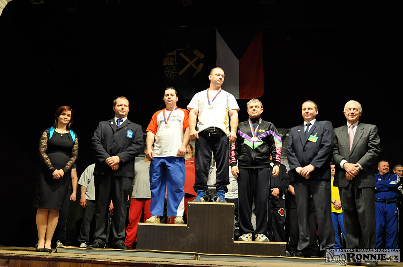 Mistrovstv� �R v bench-pressu junior� a masters 2014