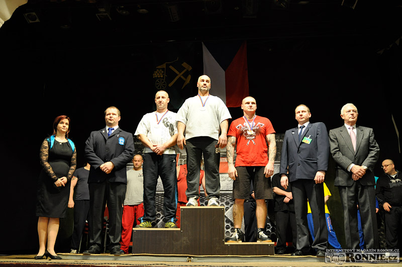 Mistrovstv� �R v bench-pressu junior� a masters 2014