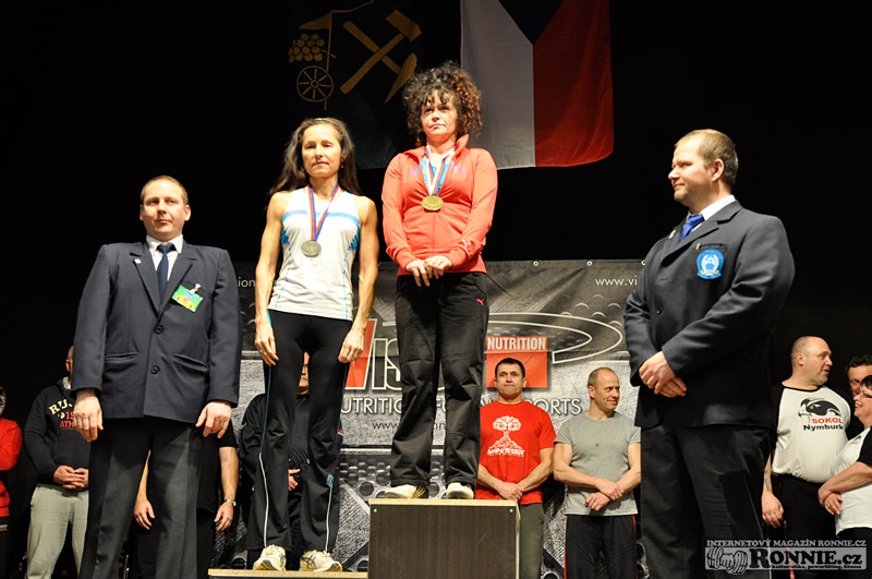 Mistrovstv� �R v bench-pressu junior� a masters 2014